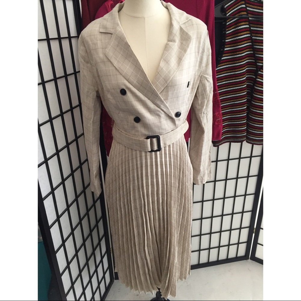 Long Sleeve Blazer Midi Dress - Picture 3 of 4